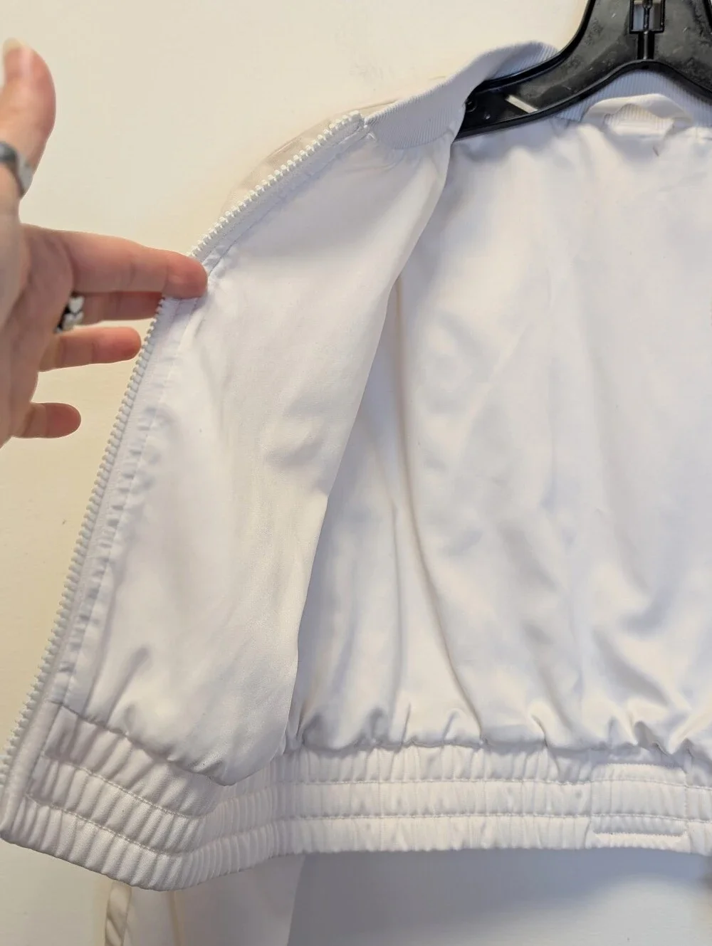Alo Yoga Ivory Cropped Bomber Full Zip Jacket Athleisure